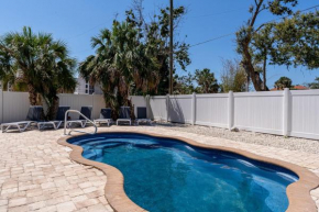 109 Gulfview Avenue - Beautiful Private Pool Home Mid Island home